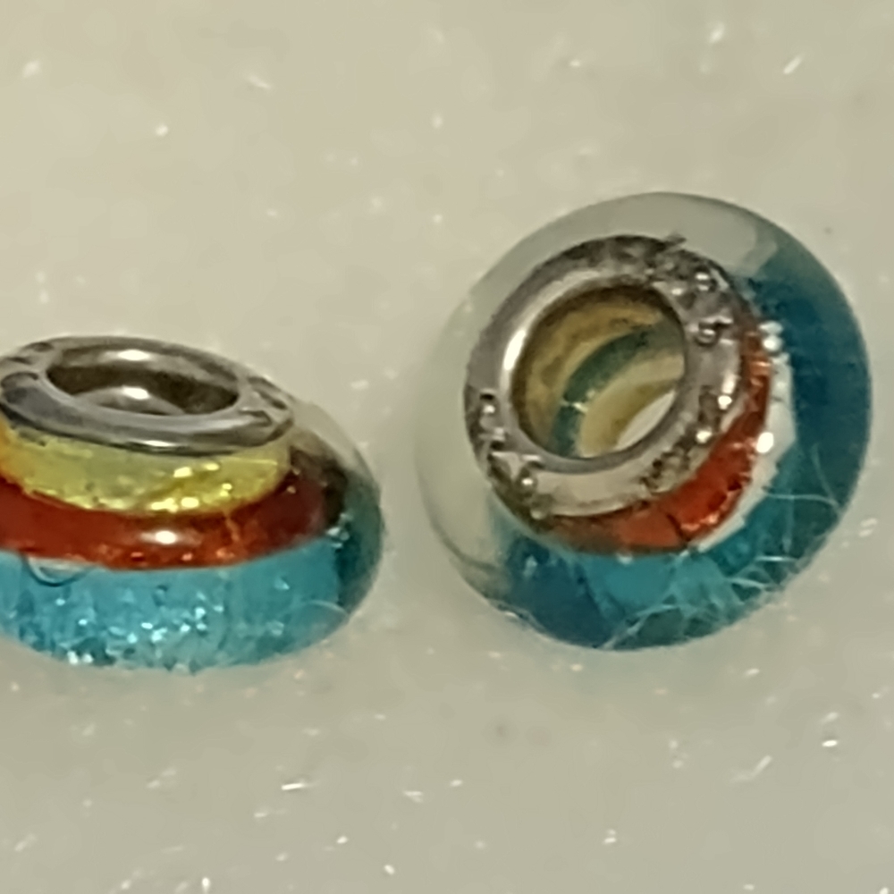 2 charms Crystal small (3)colors
